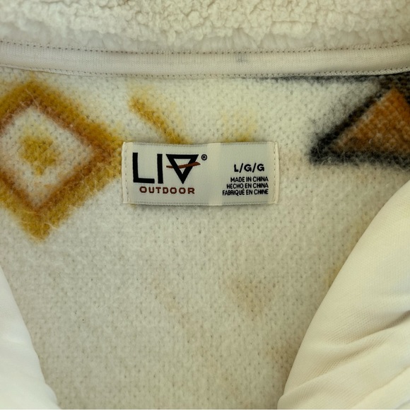 Aztec Patterned Cream Sweater - Picture 5 of 7